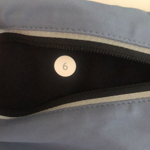 Lululemon Speed Short in Confetti Cake Multi / Blue Denim *Block-It Pocket - Picture 6 of 9